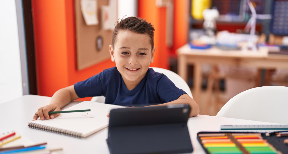 Self-paced elite education for high-potential early learners